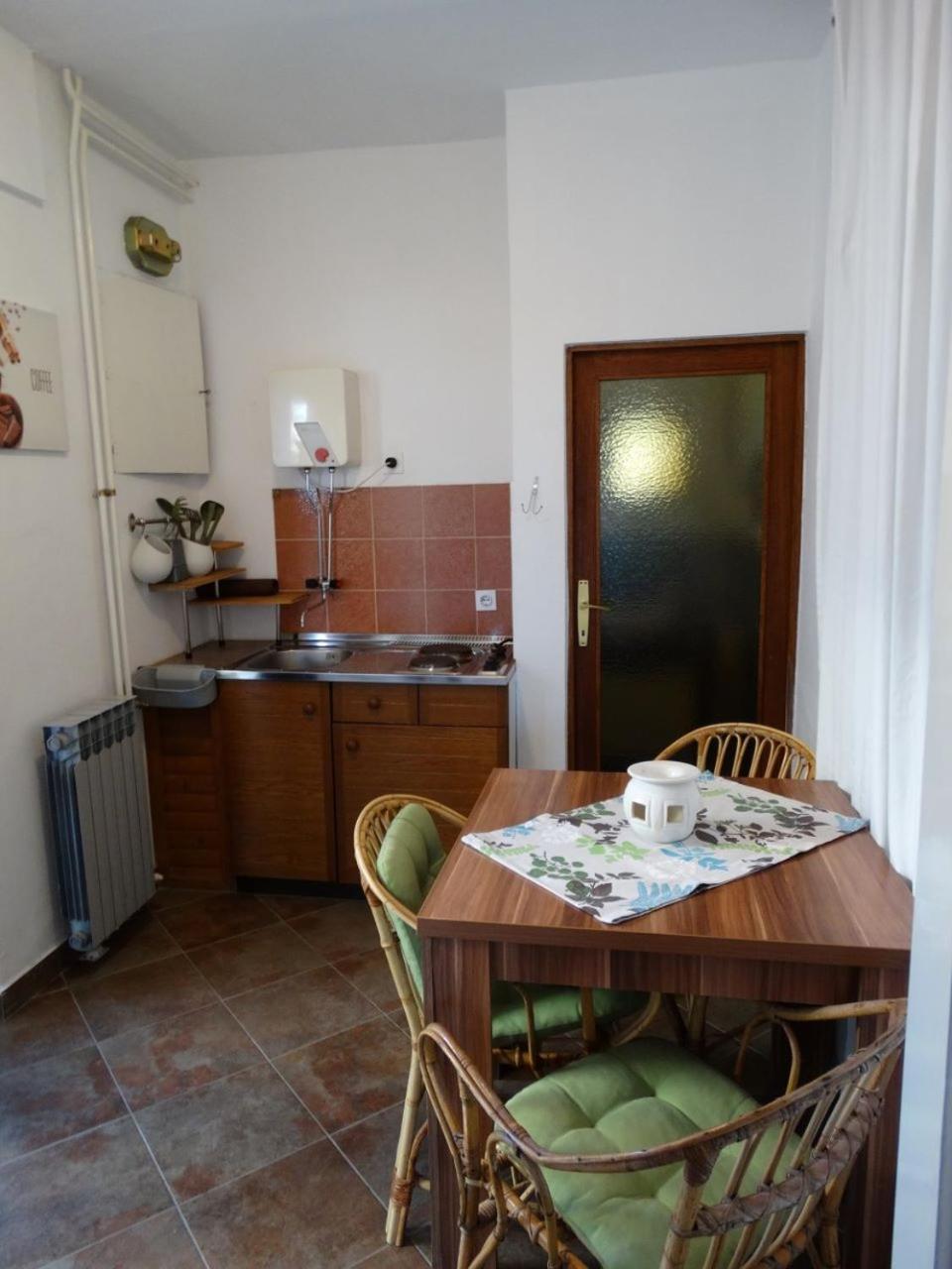 Appartamento Roni Crikvenica Esterno foto