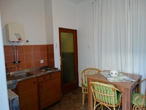 Appartamento Roni Crikvenica Esterno foto